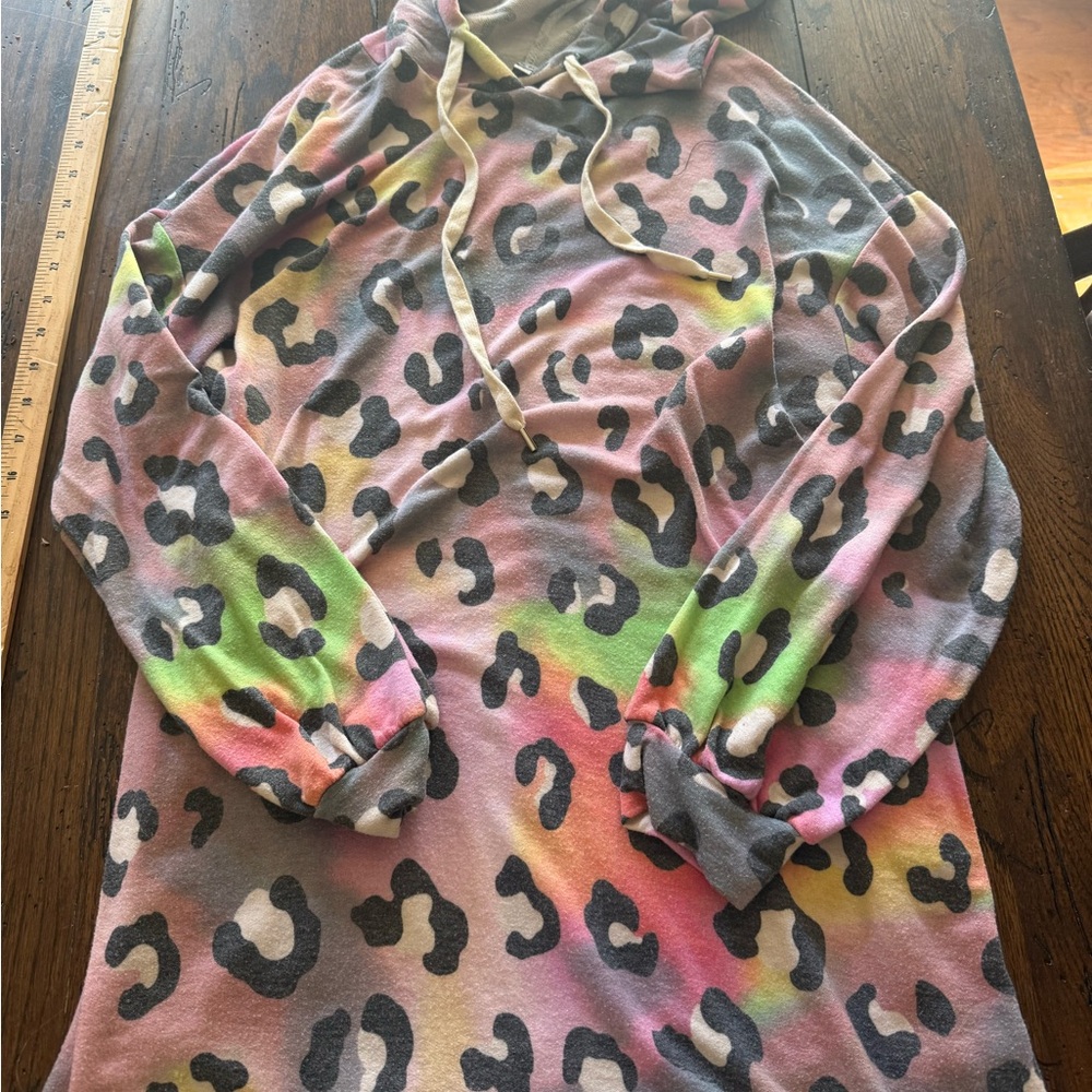 White Birch‎ Colorful Leopard Print Hoodie Tunic L